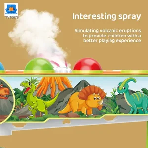 Dinosaurier-Spielzeug mit Spielsachen.·TV10678·Produktfoto 2 von 8