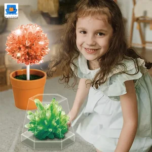 Mini Magic Christmas Tree, Crystal Experiment Kit Toy · TV10350 · product photo 2 of 6