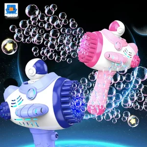 Astronaut Bubble Gun Toy, Spaceman Themed With 45 Holes · TV10242 · product photo 4 of 7
