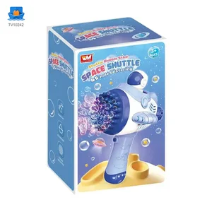 Astronaut Bubble Gun Toy, Spaceman Themed With 45 Holes · TV10242 · product photo 5 of 7